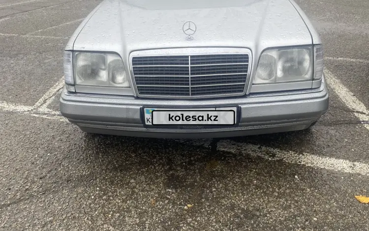 Mercedes-Benz E 200 1994 годаfor2 200 000 тг. в Жезказган