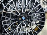 BMW X7 на 22 новые диски в Астане за 550 000 тг. в Астана – фото 2