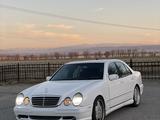 Mercedes-Benz E 55 AMG 2001 годаfor6 000 000 тг. в Алматы – фото 2