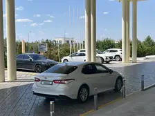 Toyota Camry, 2019