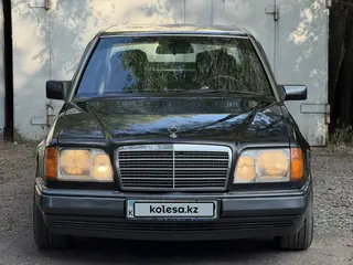 Mercedes-Benz E 280