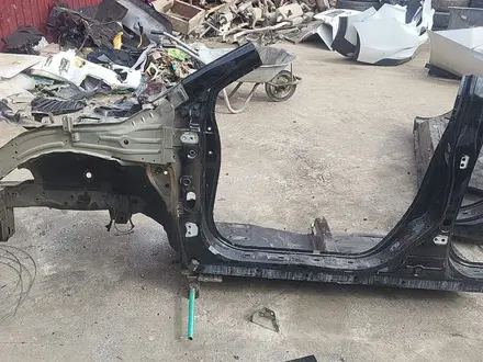 Haval M6 2024 год порог левый лонжерон со стойки за 1 000 тг. в Алматы