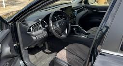 Toyota Camry 2023 года за 13 000 000 тг. в Кызылорда – фото 2