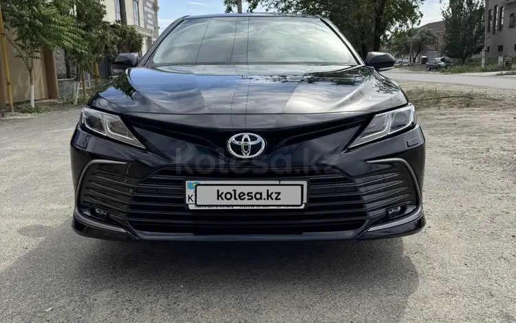Toyota Camry 2023 года за 14 200 000 тг. в Кызылорда
