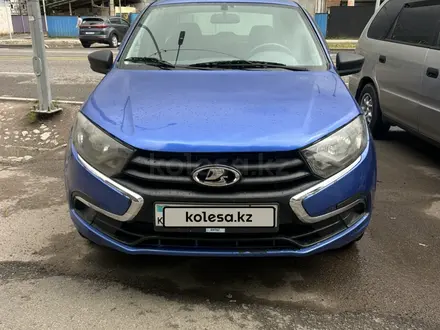 ВАЗ (Lada) Granta 2190 2021 года за 3 900 000 тг. в Алматы