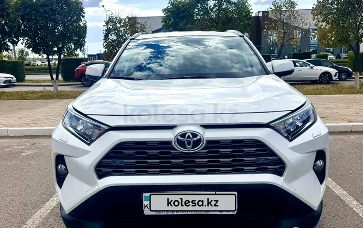 Toyota RAV4 2021 годаүшін13 600 000 тг. в Астана