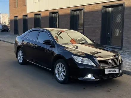 Toyota Camry 2013 года за 10 000 000 тг. в Астана – фото 16