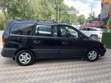 Hyundai Trajet 2003 года за 3 600 000 тг. в Алматы – фото 3