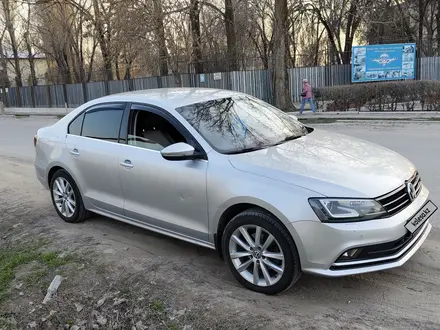 Volkswagen Jetta 2015 года за 4 800 000 тг. в Алматы – фото 2