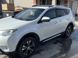 Toyota RAV4 2013 года за 11 000 000 тг. в Астана – фото 2