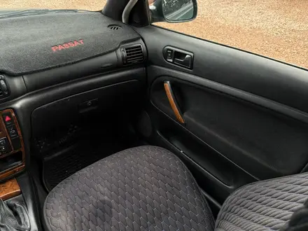Volkswagen Passat 2000 года за 1 650 000 тг. в Кокшетау – фото 13