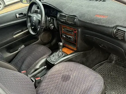 Volkswagen Passat 2000 года за 1 650 000 тг. в Кокшетау – фото 16