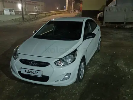 Hyundai Accent 2014 года за 5 000 000 тг. в Усть-Каменогорск – фото 10