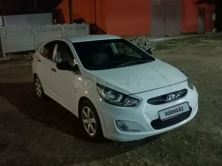 Hyundai Accent 2014 года за 5 000 000 тг. в Усть-Каменогорск – фото 9