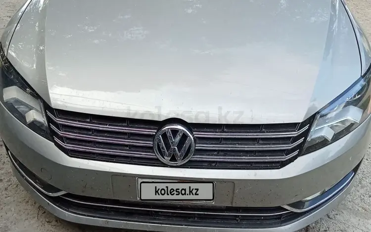 Volkswagen Passat 2012 года за 4 500 000 тг. в Алматы