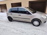 Ford Fiesta 2004 года за 1 100 000 тг. в Кокшетау – фото 3