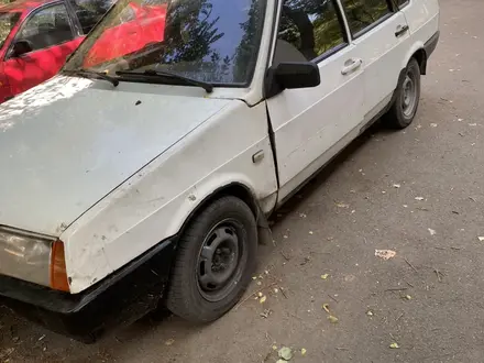 ВАЗ (Lada) 21099 2000 года за 550 000 тг. в Алматы – фото 2