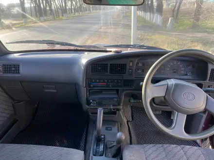 Toyota Hilux Surf 1995 года за 2 350 000 тг. в Алматы – фото 6