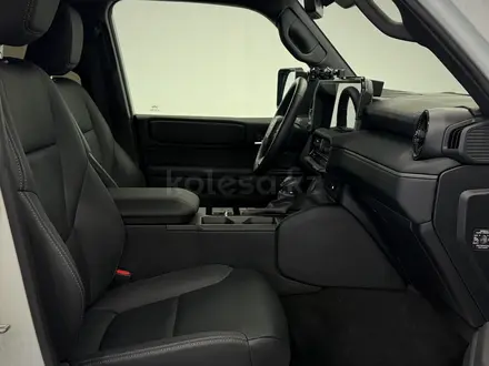 Toyota Land Cruiser Prado Comfort+ 2024 года за 28 490 000 тг. в Астана – фото 6