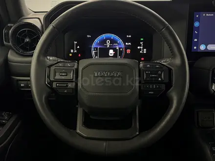 Toyota Land Cruiser Prado Comfort+ 2024 года за 28 490 000 тг. в Астана – фото 14