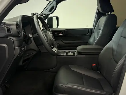 Toyota Land Cruiser Prado Comfort+ 2024 года за 28 490 000 тг. в Астана – фото 12