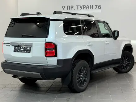 Toyota Land Cruiser Prado Comfort+ 2024 года за 28 490 000 тг. в Астана – фото 20