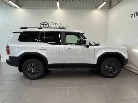 Toyota Land Cruiser Prado Comfort+ 2024 года за 28 490 000 тг. в Астана – фото 19