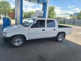 Toyota Hilux 2001 года за 3 700 000 тг. в Алматы – фото 4