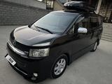 Toyota Voxy 2008 года за 5 800 000 тг. в Жаркент