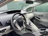 Toyota Prius 2013 года за 4 000 000 тг. в Атырау – фото 2