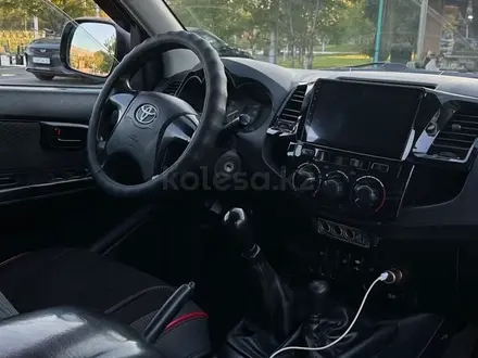 Toyota Hilux 2015 года за 8 000 000 тг. в Астана – фото 10