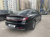Hyundai Sonata 2023 года за 14 700 000 тг. в Алматы – фото 3