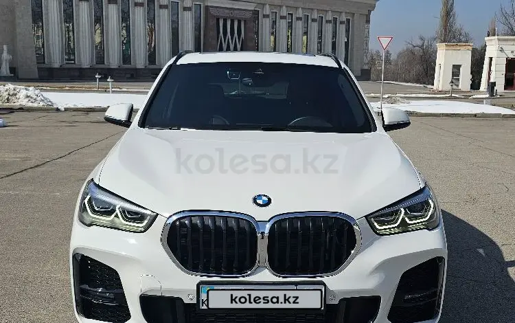 BMW X1 2022 года за 27 000 000 тг. в Алматы