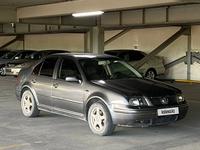 Volkswagen Jetta 2004 годаүшін2 500 000 тг. в Алматы