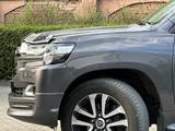 Toyota Land Cruiser 2017 годаfor31 500 000 тг. в Караганда – фото 5