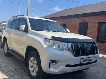 Toyota Land Cruiser Prado 2019 года за 23 000 000 тг. в Уральск – фото 2