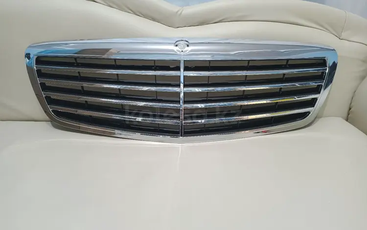 Решетка решётка радиатора Мерседес W221 до рестайлинг за 95 000 тг. в Астана