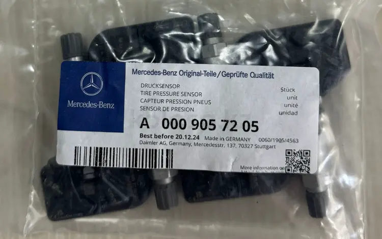Новый оригиналный датчики давления шины Mercedes за 140 000 тг. в Астана