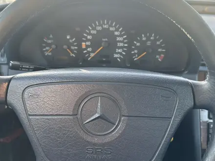 Mercedes-Benz C 280 1993 года за 1 600 000 тг. в Талдыкорган – фото 20