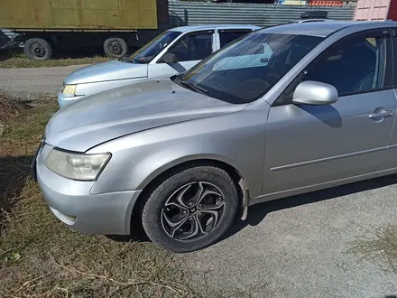 Hyundai Sonata 2008 годаүшін3 000 000 тг. в Караганда – фото 9