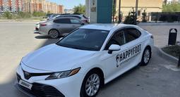 Toyota Camry 2018 годаүшін8 500 000 тг. в Актобе – фото 2