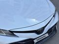 Toyota Camry 2018 года за 8 500 000 тг. в Актобе – фото 6