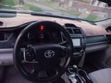 Toyota Camry 2012 годаүшін5 800 000 тг. в Актобе – фото 2