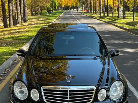 Mercedes-Benz E 320 2003 года за 8 500 000 тг. в Алматы – фото 4