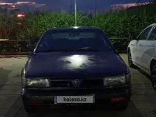 Nissan Maxima, 1990