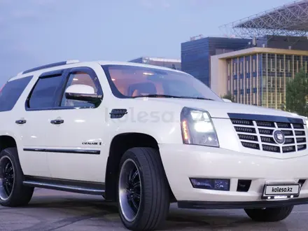 Cadillac Escalade 2006 года за 11 500 000 тг. в Алматы – фото 4