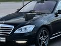 Mercedes-Benz S 500 2007 годаүшін10 999 999 тг. в Астана – фото 2