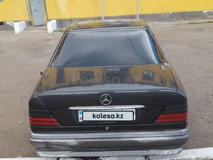 Mercedes-Benz E 200 1994 года за 1 700 000 тг. в Балхаш – фото 4