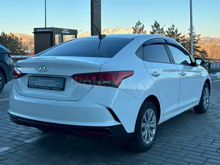 Hyundai Accent 2020 года за 6 690 000 тг. в Усть-Каменогорск – фото 3