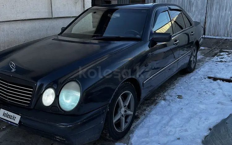 Mercedes-Benz E 280 1997 года за 2 300 000 тг. в Алматы